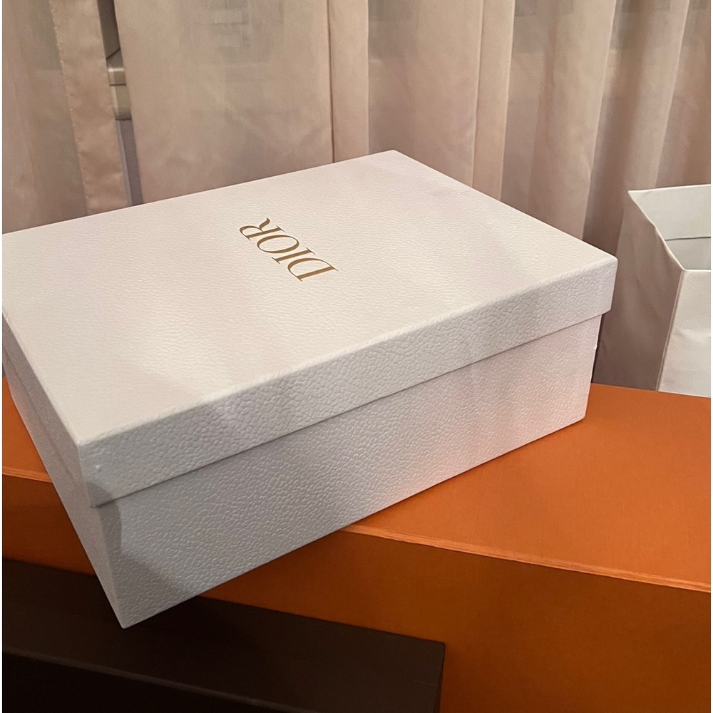 Dior shoe box